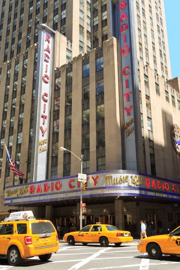 Radio City Music Hall at Christmas - Christmas Bucket List