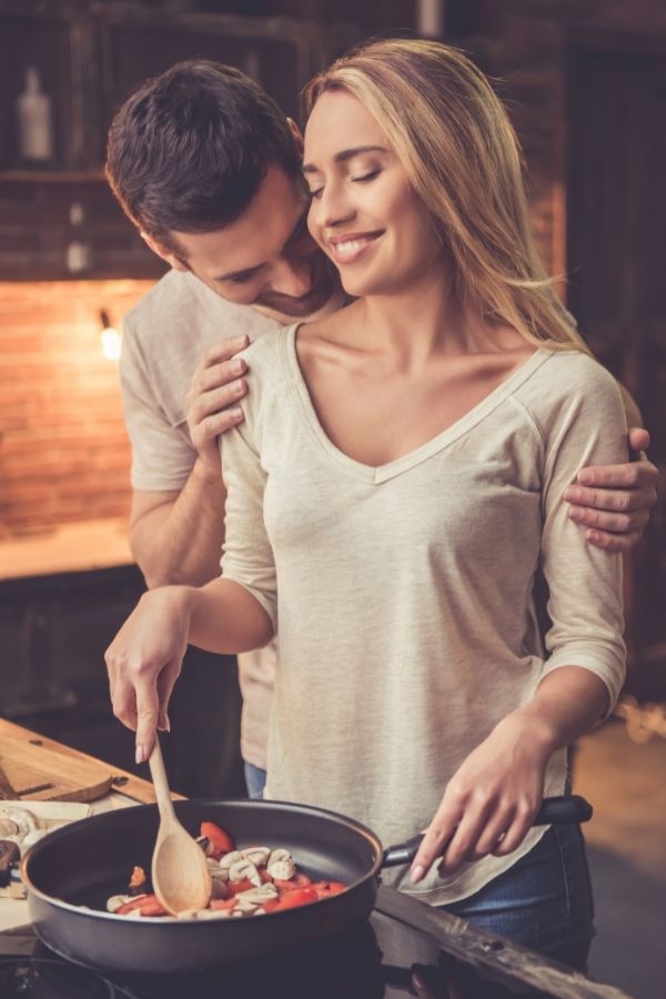 Couples bucket list - a couple cooking together